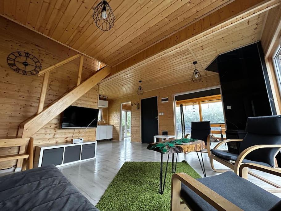 Dom Male Mazury Villa Drozdowo Kültér fotó